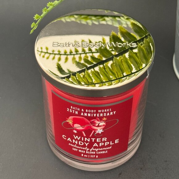 BBW Winter Candy Apple Bath & Body Works Single Wick Candle - Picture 4 of 10
